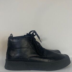 Men's Black Leather Chukka Type Kicks Vans Shoes